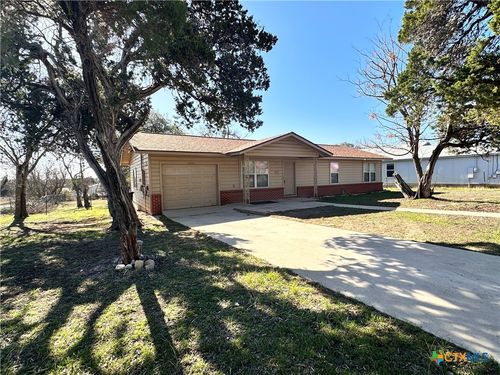 1501 Earle St, San Marcos, TX, 78666-2633 | Card Image