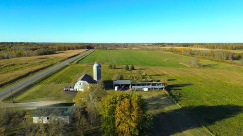 44034 County 11, Bertha, MN, 56437-1190 | Card Image