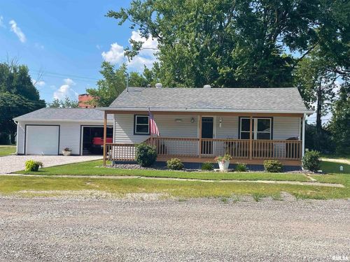 204 Oak St, Odin, IL, 62870-1186 | Card Image