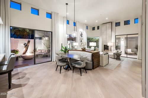 317-5101 N Casa Blanca Dr, Paradise Valley, AZ, 85253-6979 | Card Image