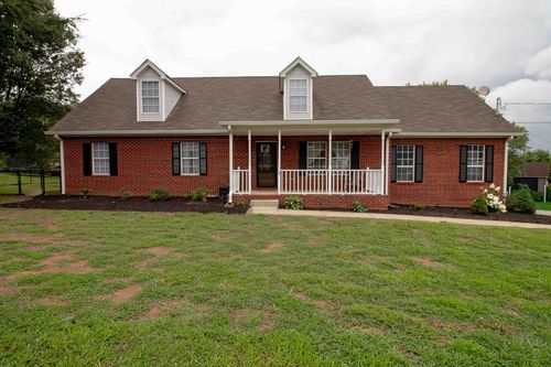 114 Lake Forest Dr, LA VERGNE, TN, 37086-4254 | Card Image