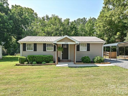 104 Dunlap Street, Waxhaw, NC, 28173 | Card Image