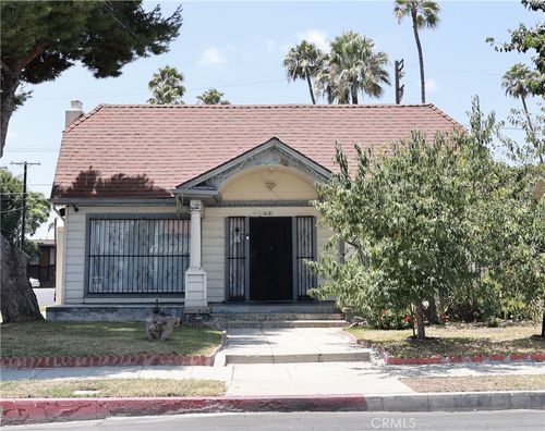 4131 S Hobart, Los Angeles, CA, 90062 | Card Image