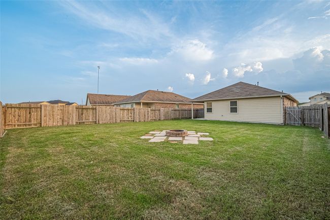 Back of Structure | Image 40