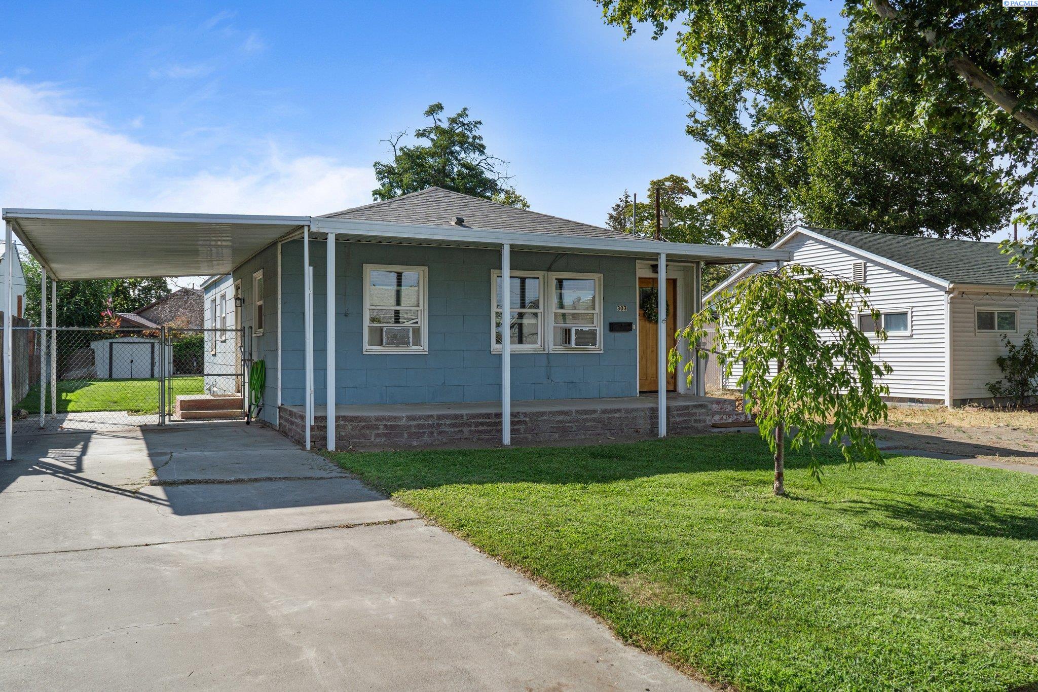 Rossell Ave, Richland, WA 99352