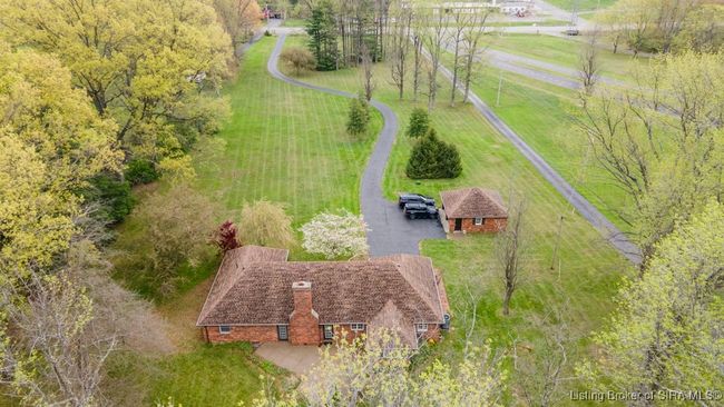 730 S Gardner St, Home with 3 bedrooms, 2 bathrooms and null parking in Scottsburg IN | Image 60