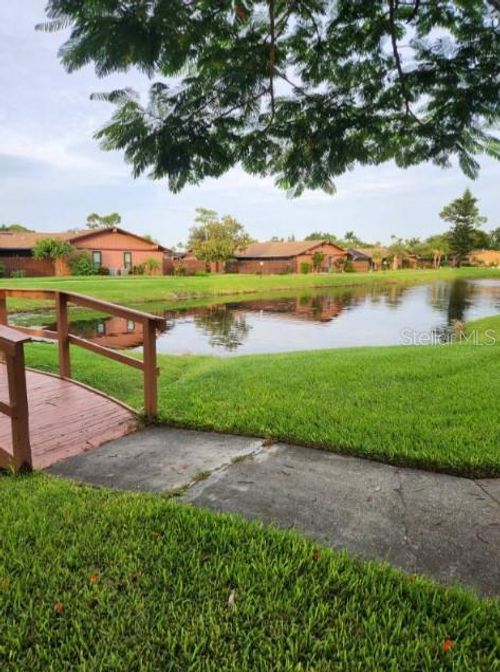 5573 Foxlake Dr, North Fort Myers, FL, 33917-5602 | Card Image