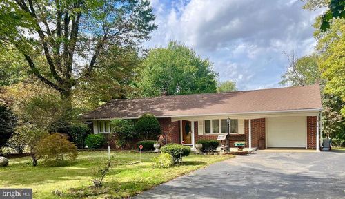 2923 Walton Rd, PLYMOUTH MEETING, PA, 19462-2318 | Card Image