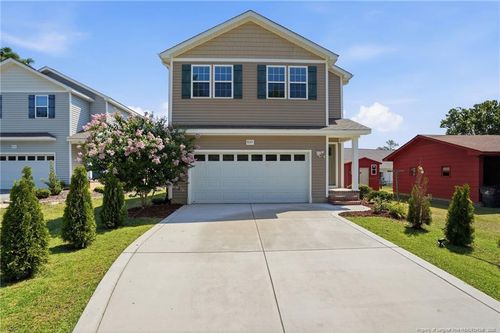 935 W Illinois Ave, Southern Pines, NC, 28387-4515 | Card Image