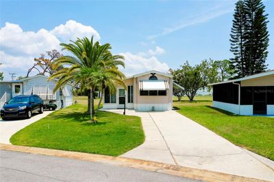 206 Crown Point Drive, House other with 1 bedrooms, 1 bathrooms and null parking in Nokomis FL | Image 2