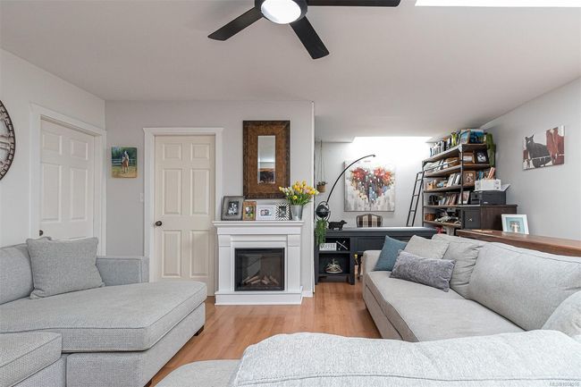 3412 Otter Point Rd, House other with 4 bedrooms, 3 bathrooms and 10 parking in Sooke BC | Image 18
