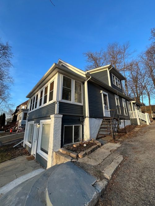 apt-2-393 Wellington Ave, Elgin, IL, 60120-6920 | Card Image