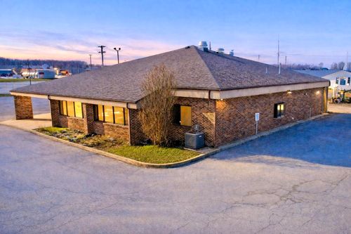 1415 S Sam Houston Blvd, Houston, MO, 65483-2131 | Card Image