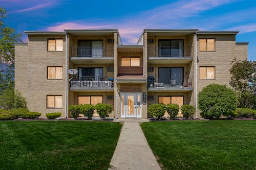 apt-2c-9960 Franchesca Ct, Orland Park, IL, 60462-1024 | Card Image