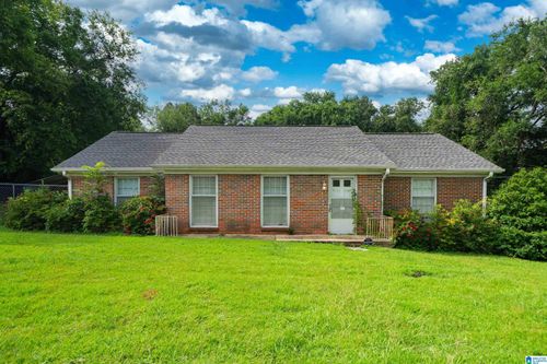 453 Sunhill Rd Nw, Center Point, AL, 35215-2439 | Card Image