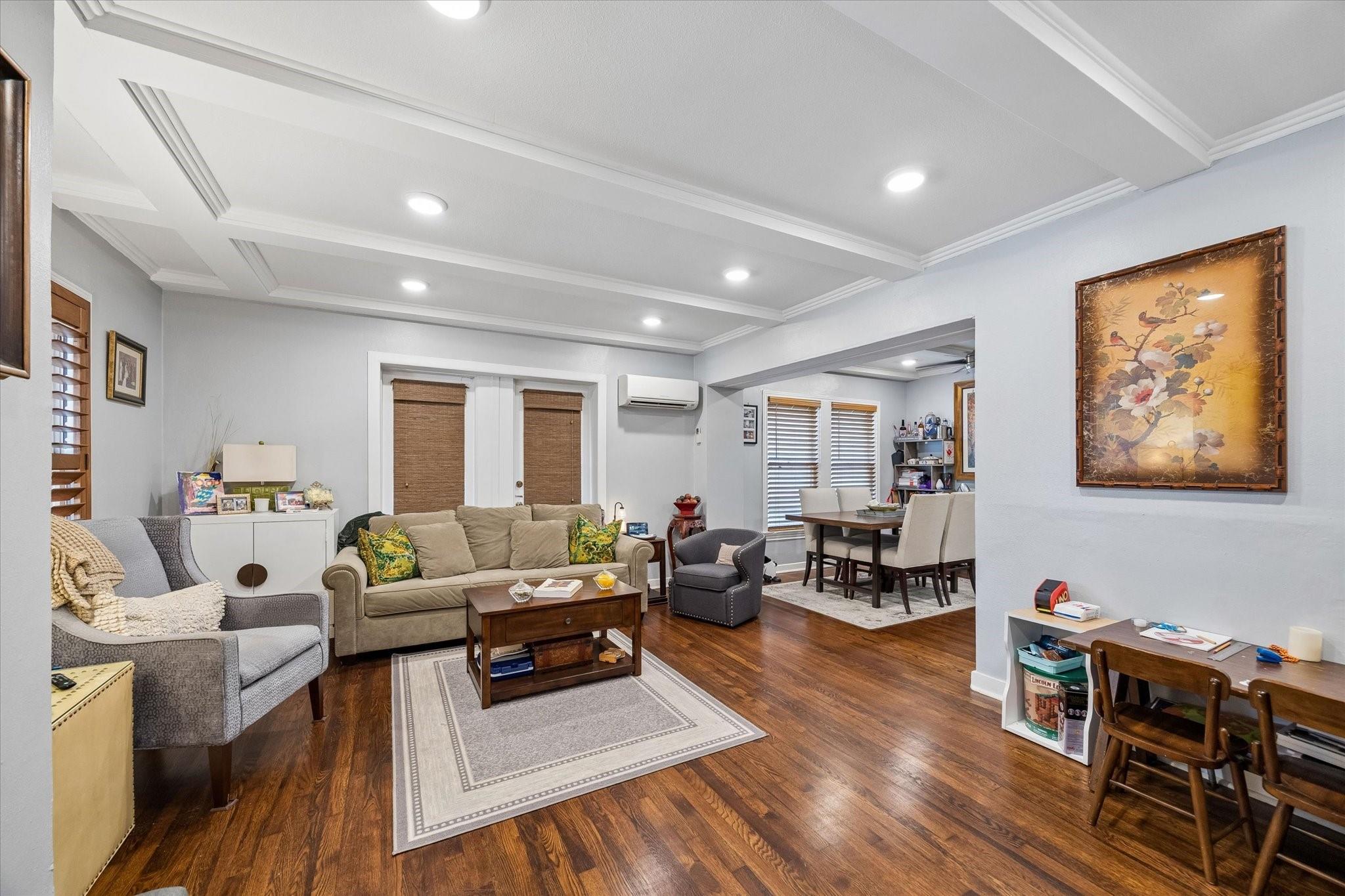 Residential Income in Houston 5