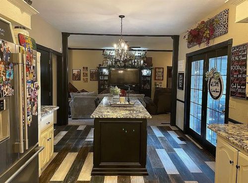 3118 Shady Lane Dr, Anadarko, OK, 73005-7518 | Card Image