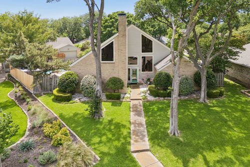 5 Chelsey Cir, Richardson, TX, 75082-4706 | Card Image