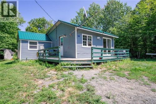 71 Schooner Cove Rd, Wilsons Beach, NB, E5E1N2 | Card Image