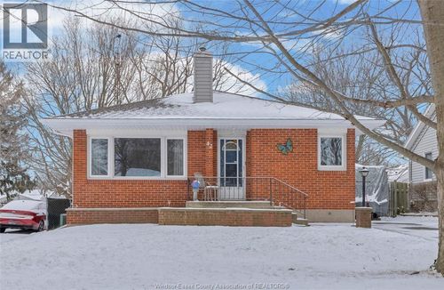 42 Grace, Leamington, ON, N8H1K9 | Card Image