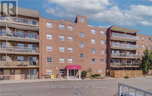 202-793 Colborne St, Brantford, ON, N3S7J3 | Card Image