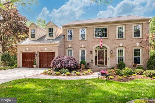 7904 Willfield Ct, FAIRFAX STATION, VA, 22039-3180 | Card Image
