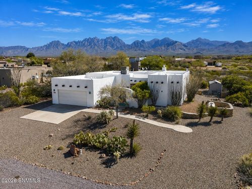 4009 Firethorn Ct, Las Cruces, NM, 88011-8351 | Card Image