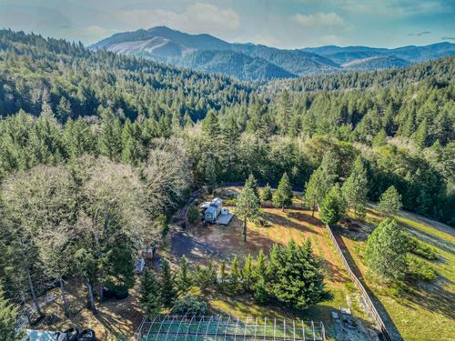 1011 Ingalls Ln, Wilderville, OR, 97543-9006 | Card Image