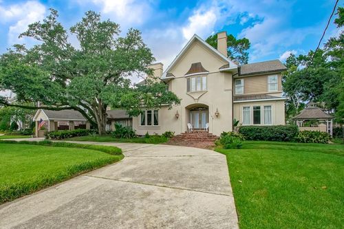 214 Sauve Rd, River Ridge, LA, 70123-1936 | Card Image