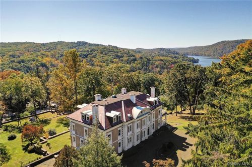 118 Tower Hill Rd, Tuxedo Park, NY, 10987-4200 | Card Image