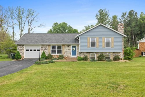 183 Cambridge Dr, STUARTS DRAFT, VA, 24477 | Card Image