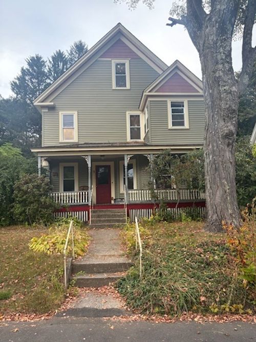 9 Walnut St, Ware, MA, 01082-1125 | Card Image