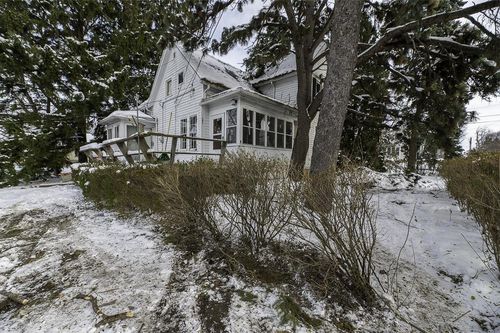 204 N Queen Street, Whitewater, WI, 53190 | Card Image