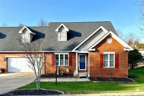 153 Hutchinson Dr, Saint Clairsville, OH, 43950-1149 | Card Image