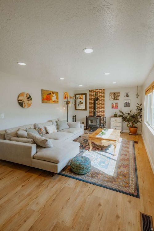 57 600, Spring City, UT, 84662-7683 | Card Image