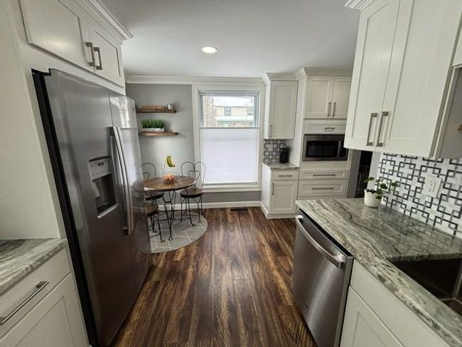 412 Ellen St, House other with 4 bedrooms, 2 bathrooms and null parking in Fenton MI | Image 14
