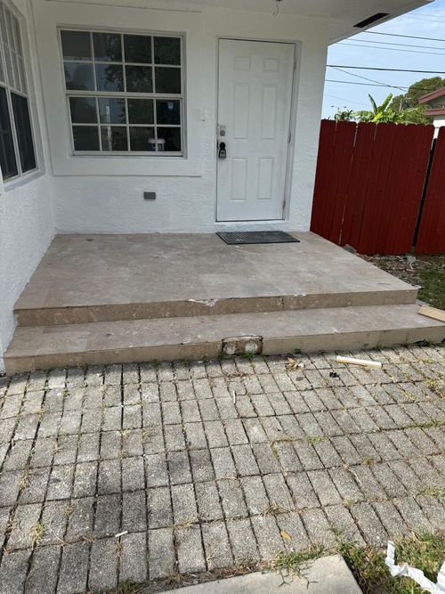 7000 Tyler St, Hollywood, FL, 33024-7352 | Card Image
