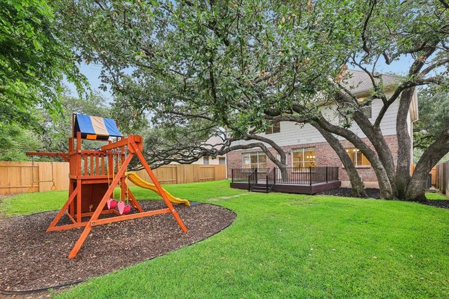 Mature trees provide shade and serenity in your private outdoor retreat. | Image 28