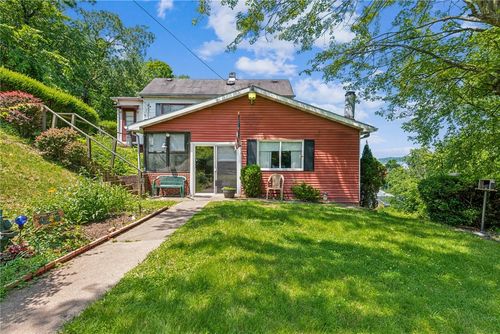 349 Mcgeary Ave, Monessen, PA, 15062-1637 | Card Image