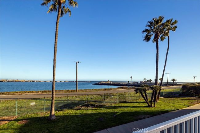 1627 Seal Way, House other with 3 bedrooms, 4 bathrooms and 4 parking in Seal Beach CA | Image 24