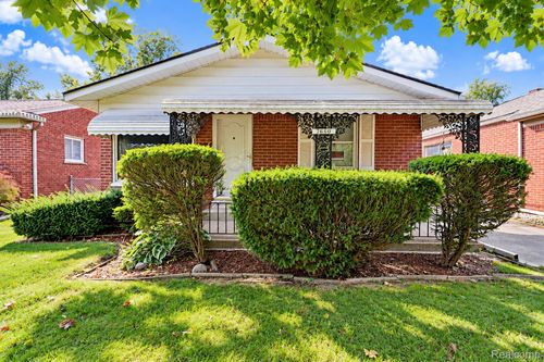 7660 Shenandoah Avenue, Allen Park, MI, 48101 | Card Image