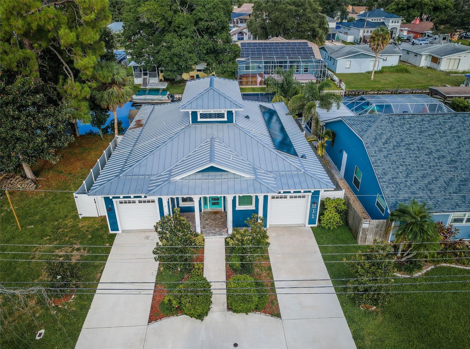 Canal Dr, Palm Harbor, FL 34684