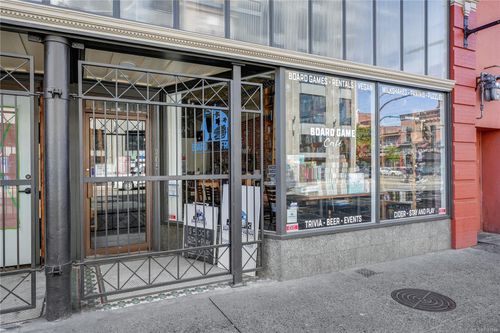705 Johnson St, Victoria, BC, V8W1M8 | Card Image