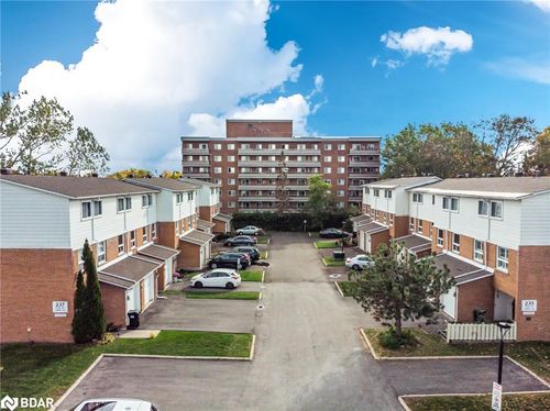 8-237 Steel St, Barrie, ON, L4M2H1 | Card Image