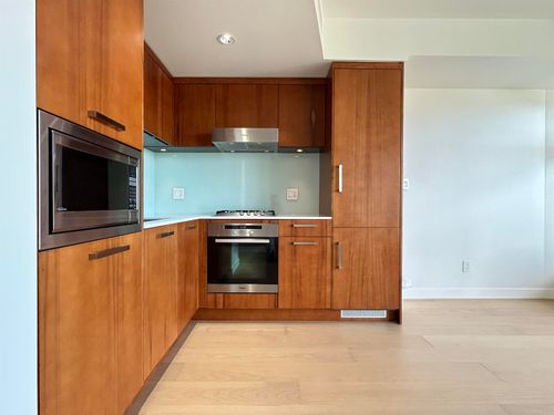 1102-1565 West 6th Avenue, Vancouver, BC, V6J1R1 | Card Image