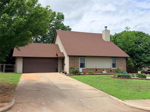 1310 Silver Maple Ln, Noble, OK, 73068-8313 | Card Image