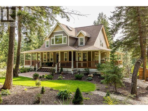 192 Louie View Dr, Lumby, BC, V0E2G1 | Card Image