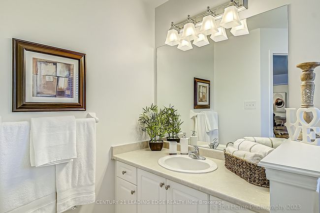 4 Brind Sheridan Crt, House attached with 4 bedrooms, 3 bathrooms and 1 parking in Ajax ON | Image 17