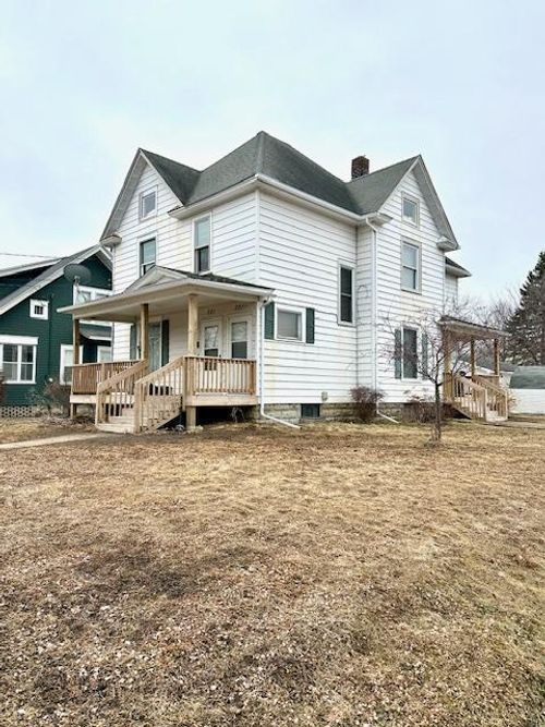 221 N 3rd Ave, Albert Lea, MN, 56007-1618 | Card Image