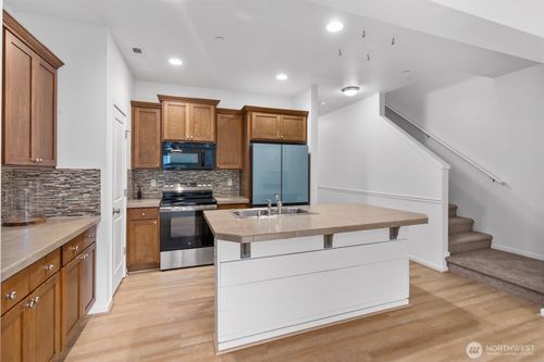 21506 104th Street Ct E, Bonney Lake, WA, 98391-3727 | Card Image